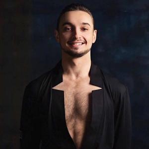 Владислав Никишин