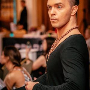 Юрий Комаров
