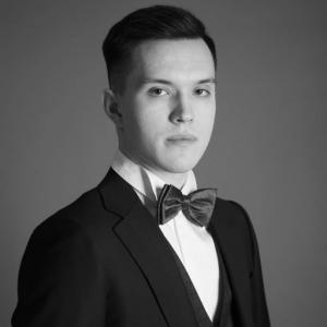 Роман Агафонов